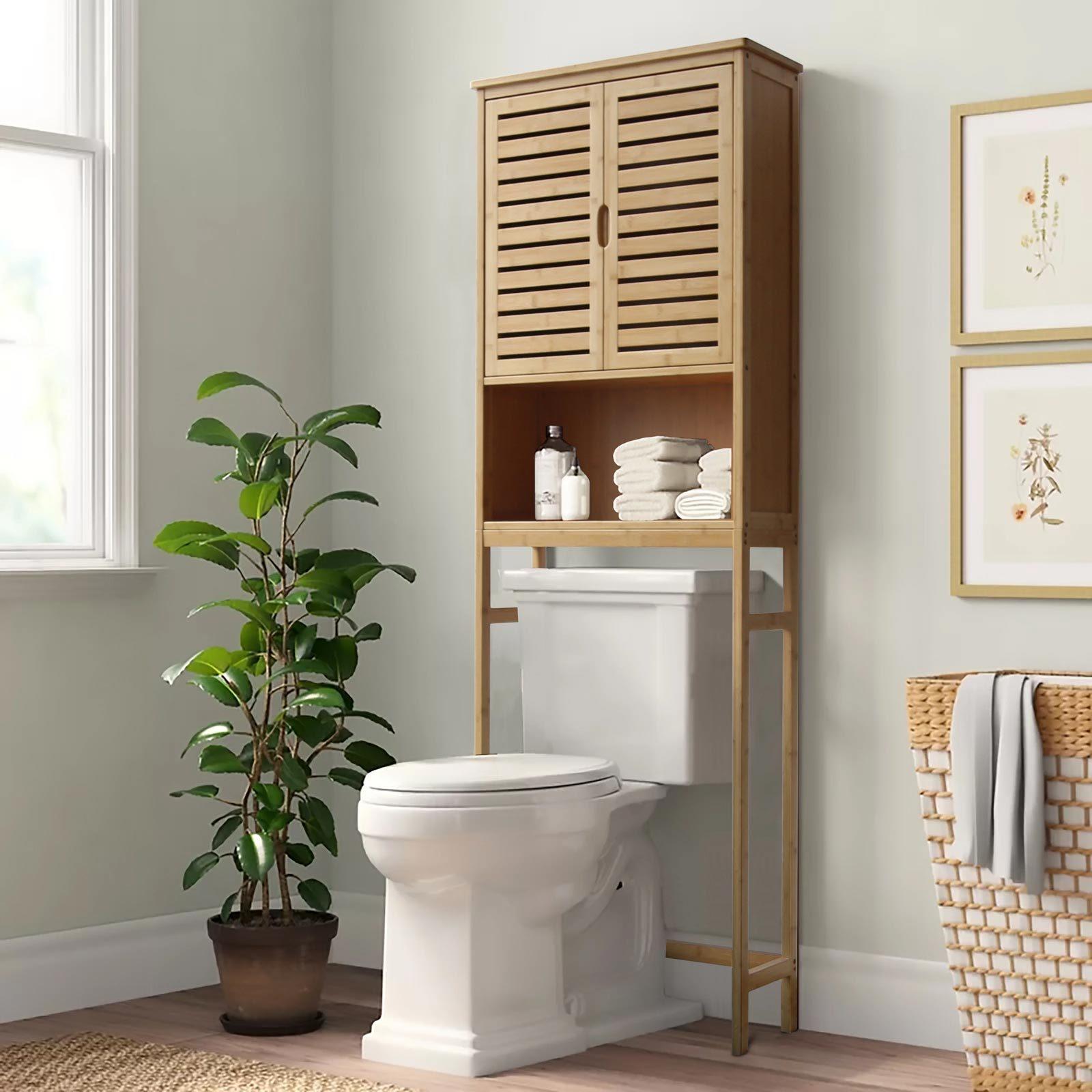 Opt for wooden bathroom storage ​solutions ​to⁢ reduce⁢ clutter