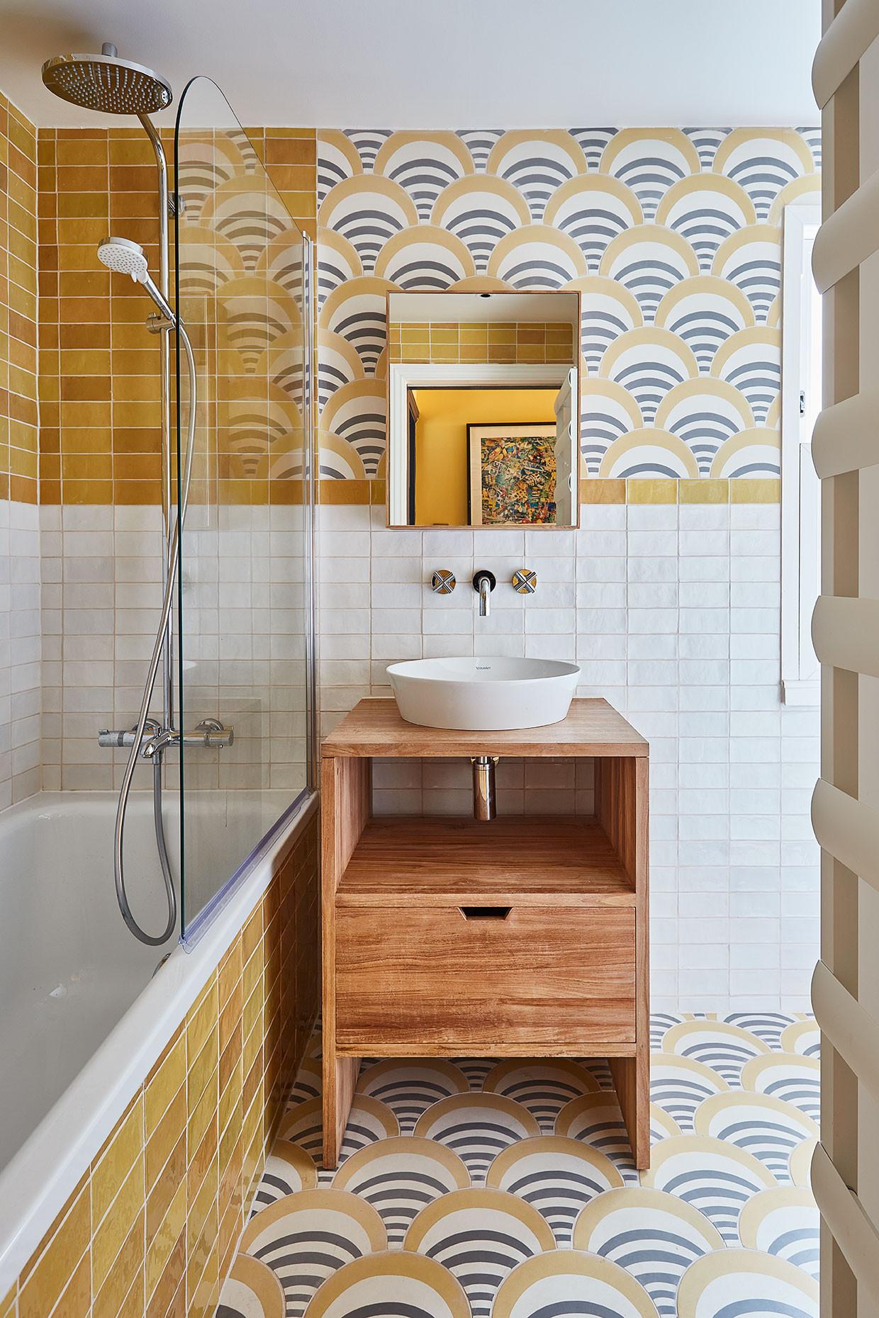 Eclectic bathroom: Mix and match styles for a unique personal touch