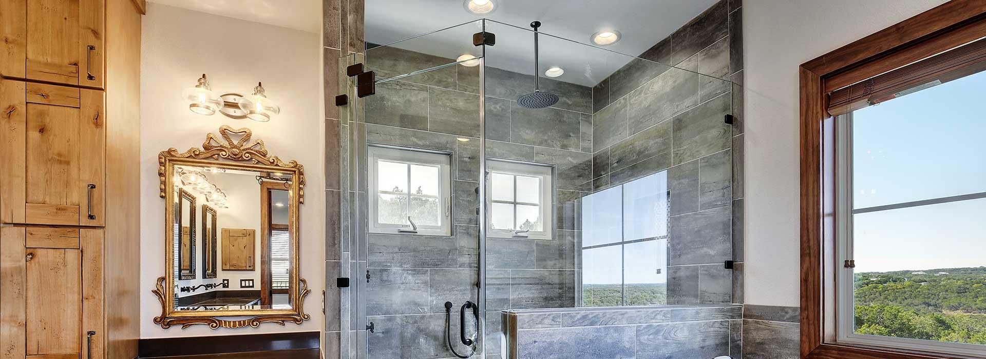 Frameless⁢ glass showers provide‌ an open feel in your modern bathroom