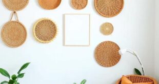 Transform Your Small Living Room: Chic Wall Decor with Woven Baskets