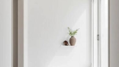 Maximize Your Space: Creative Compact Entryway Design Ideas for Every Home