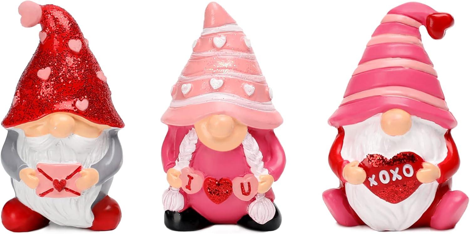 Charming Home Decor Finds: Gnomes, Wall Art, & More!