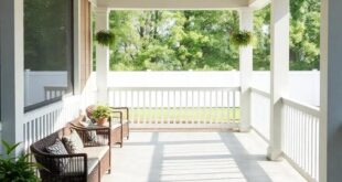 27 Durable Outdoor Tile Options for Your Screened Porch Flooring