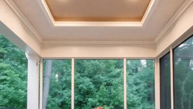 24 Stunning Screened Porch Ceiling Ideas Featuring Recessed Lighting for Every Style