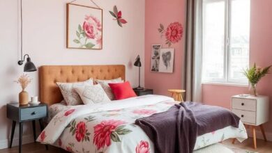 25 Stunning Ways to Elevate Your Retro Bedroom with Bold Floral Textiles