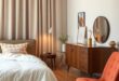 Blending Eras: Creating a Retro Bedroom with Modern Vintage Furniture Harmony