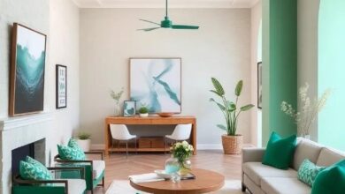 29 Inspiring Ideas for Bold Emerald Green and White Coastal Decor