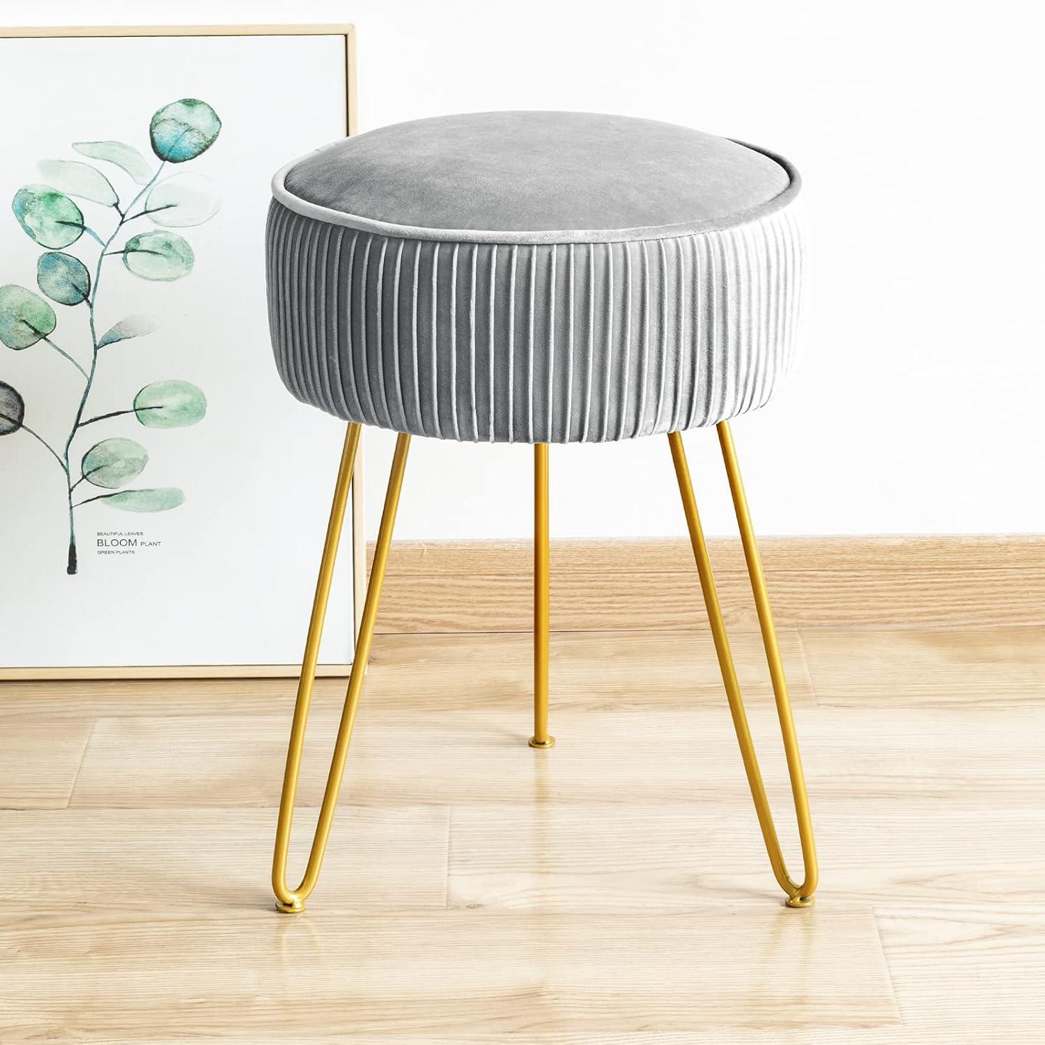 Top Upholstered⁣ Ottomans & Storage stools for ⁣Stylish Living Rooms