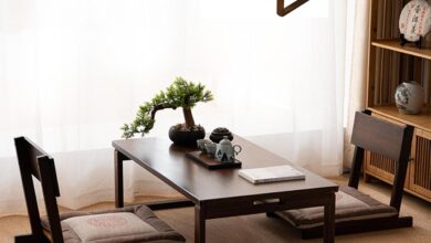 Our Take on the Foldable Japanese Low Coffee Table: Practical & Stylish