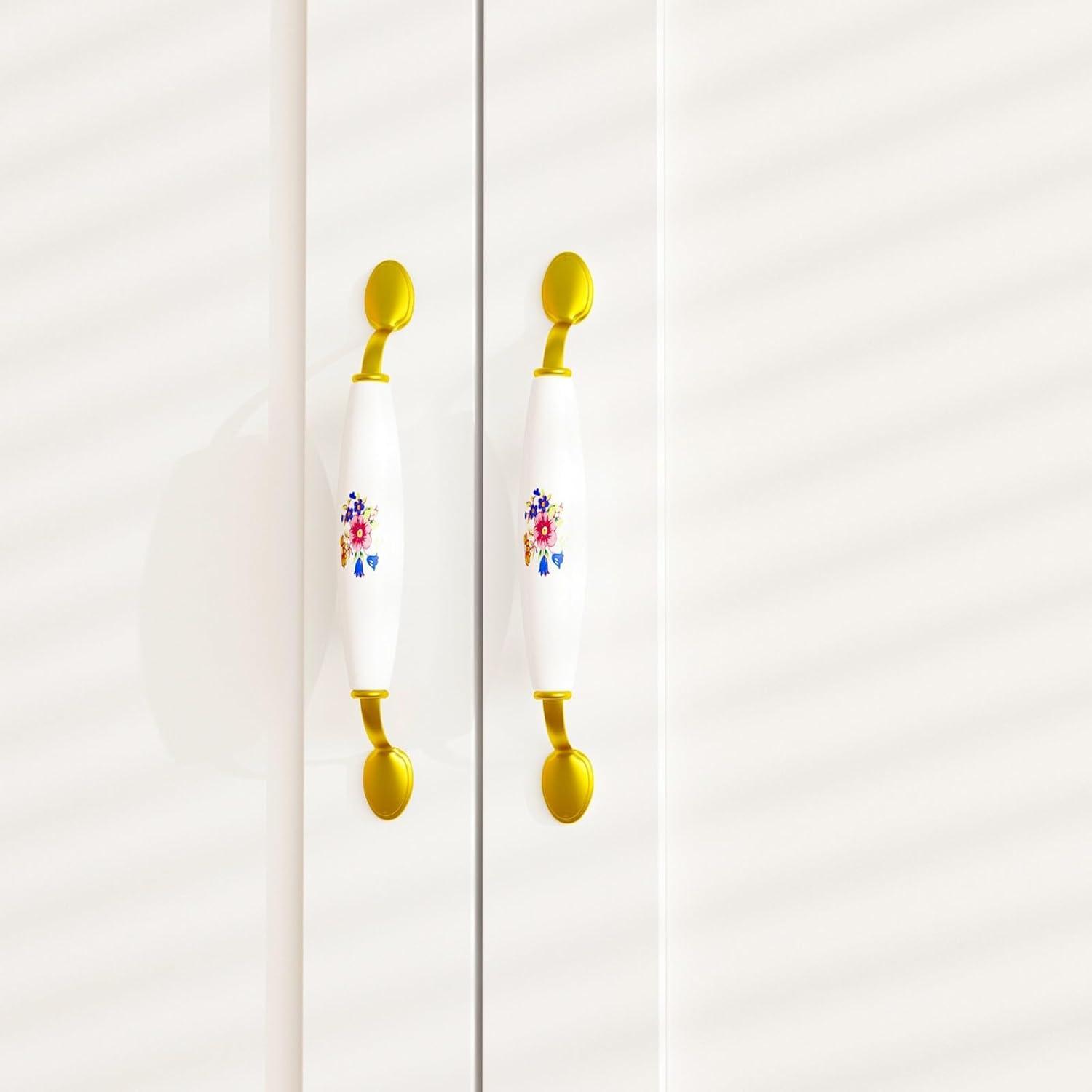 our Take on‍ the Sleek JOIKUJIA⁢ 3-Door Wardrobe: Practical &⁤ Stylish