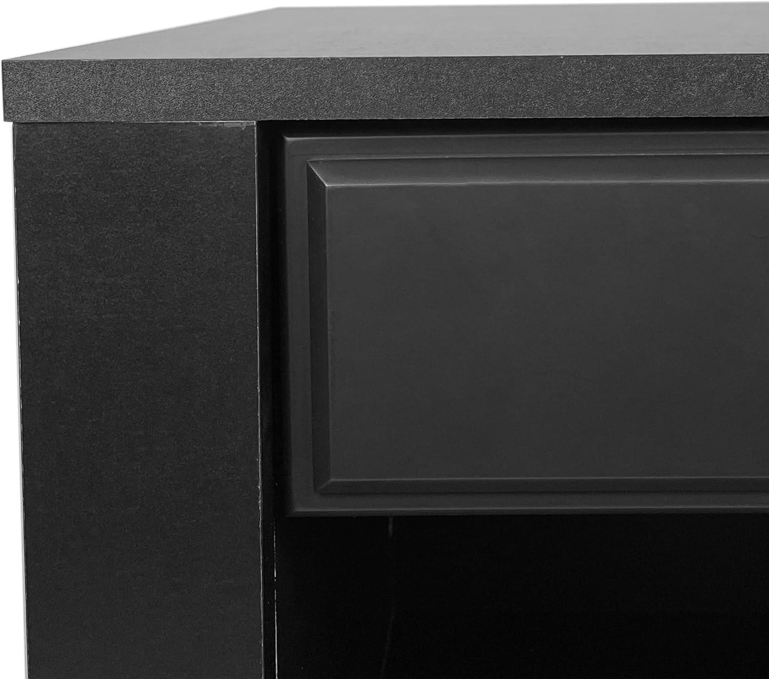 Our Take on the‌ Christopher Knight ⁤Foisy Nightstand: Simple &⁣ Sleek