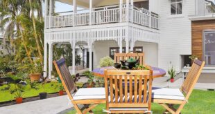 Our Honest Take on the 5-Piece Teak Santa Barbara Patio Set