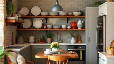 25 Charming Ideas to Style Your Eclectic Kitchen with Vintage Dishware Flair