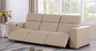 Why We Love the BlackJack Umbria Leather Triple Recliner Sofa