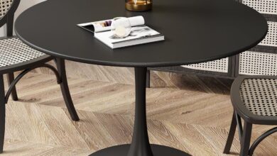 Recaceik Tulip Dining Table: Compact, Sturdy, and Spacious