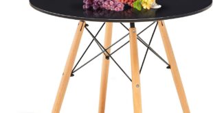 Maximizing Small Spaces with a Sleek 32-Inch Round Table