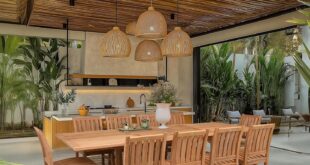 Elevate Gatherings With This 11 Piece Teak Patio Dining Set