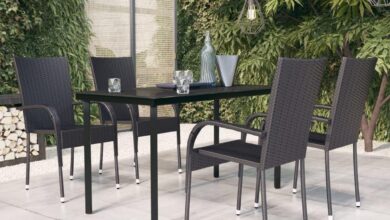 Elevate Outdoor Meals With A Sleek 5 Piece Patio Set