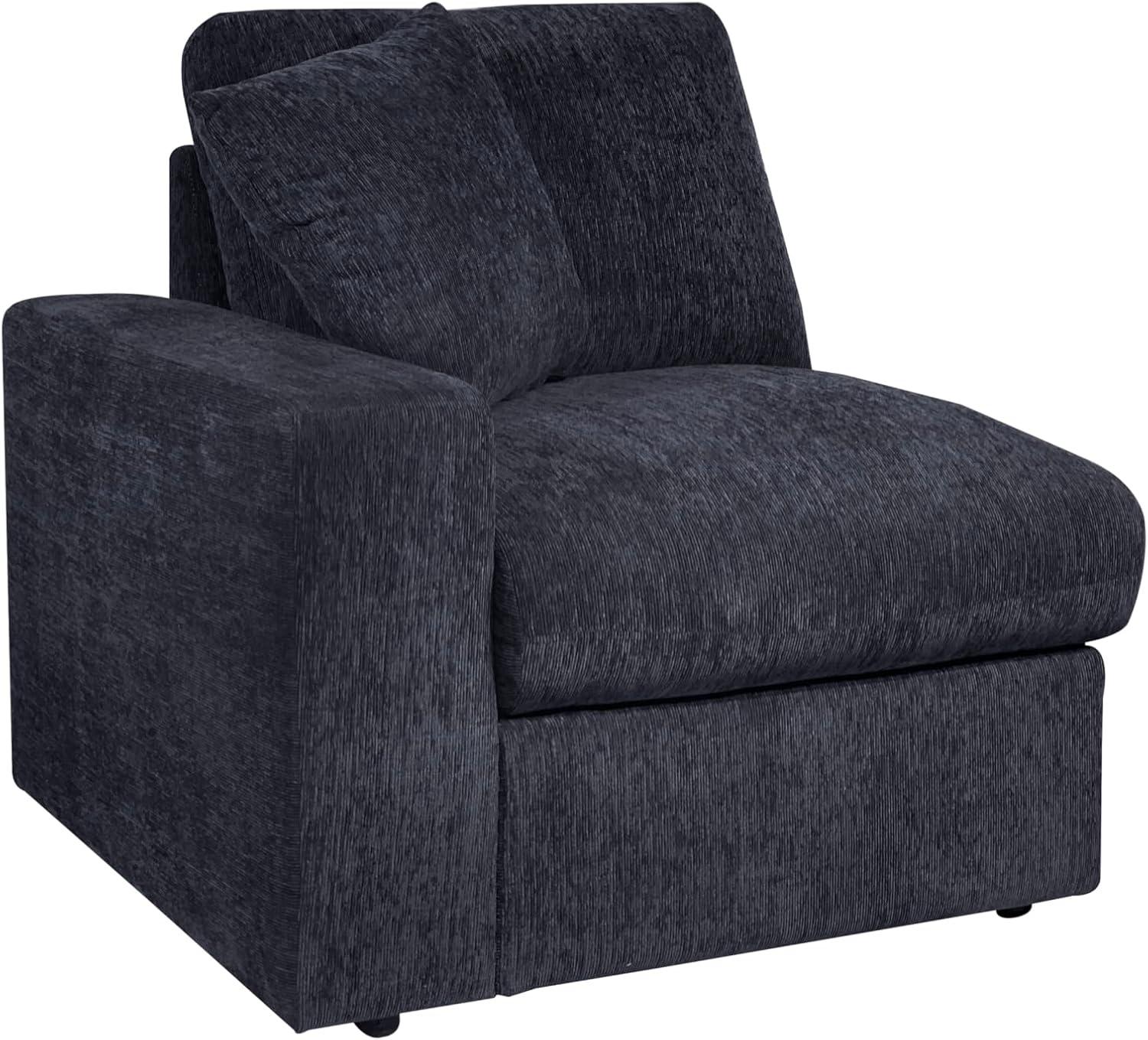 Spacious Comfort and Style: Exploring a 146