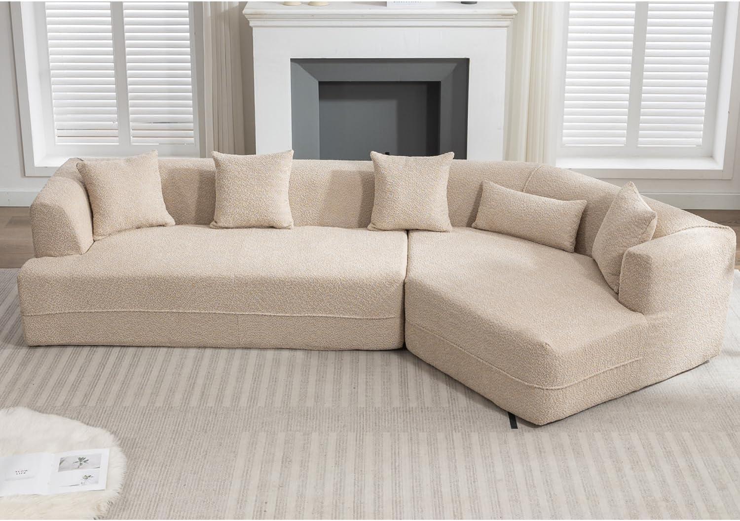 We Put the Minimalist Modular Sofa Through Its Paces