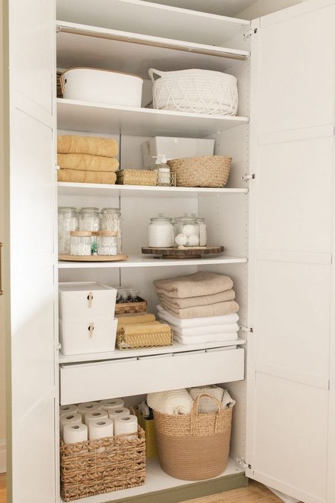 Towel Storage