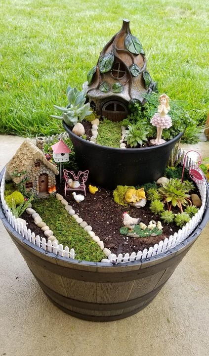 Hobbit Hole Fairy Garden