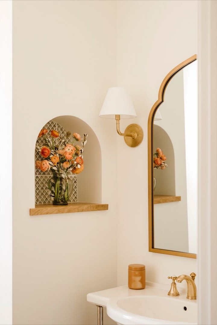 Plants in powder room