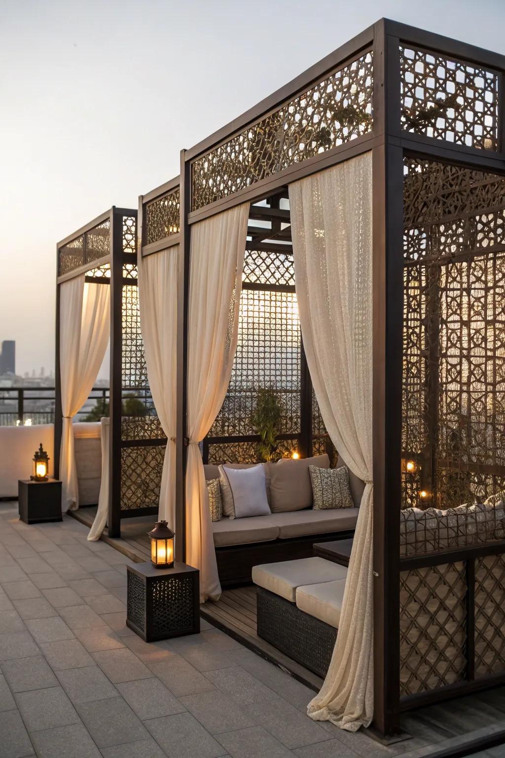 Privacy screens help create a secluded rooftop oasis.