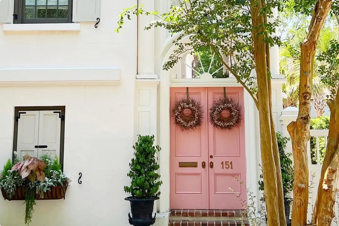 Elegant Double Front Door Ideas for a Striking Entrance